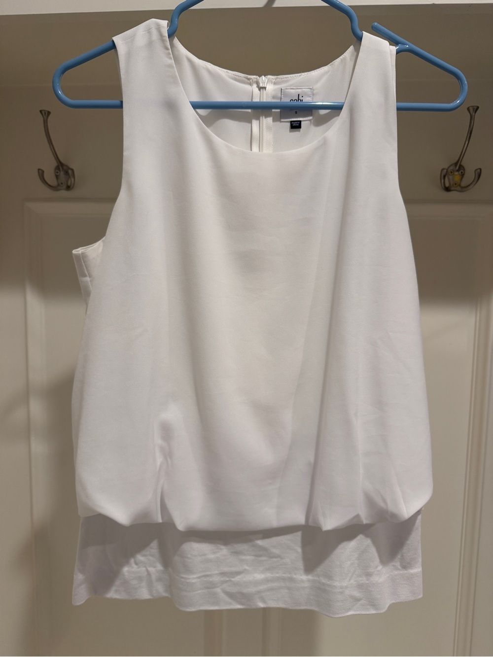 CAbi White Blouson Sleeveless Tank Top